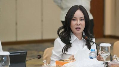 Bentuk Tim Kebersihan, Atasi Banjir hingga Jalan Rusak, Li Claudia Instruksikan Camat dan Lurah Aktif Turun ke Lapangan