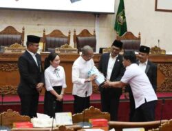 DPRD Batam Apresiasi Pemko Raih WTP ke-14 Saat Paripurna Pertanggungjawaban APBD 2025