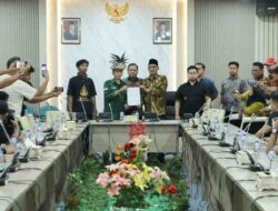 Ketua DPRD Batam Terima Aspirasi Mahasiswa, Janji Kawal Tuntutan Soal Lingkungan dan Krisis Air