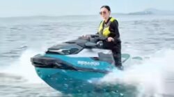 Li Claudia Chandra Jajal Jet Ski di Infinity Bengkong, Dukung Promosi Wisata Batam