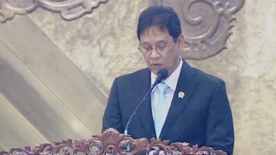 MenKeu Purbaya Paparkan Strategi Pertumbuhan Ekonomi 8 Persen dalam Rapat Paripurna DPR
