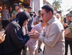 Kepala Staf Kepresidenan Dudung Abdurachman Takziah ke Rumah Keluarga Peserta SPPI di Sumedang
