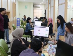 Paspor Simpatik Imigrasi Batam Diserbu Warga, Layanan Akhir Pekan Permudah Pengurusan E-Paspor