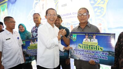 Amsakar Temui Warga Pulau Seraya, Aspirasi Air Bersih dan Pelabuhan Jadi Prioritas