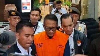 NEWS VIDEO: KPK Tahan Gatot Heroe Terkait Dugaan Korupsi di Bea Cukai Terima Jatah Bulanan Milyaran