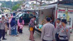 Operasi Pasar Murah Polsek Batu Ampar dan Bulog Diserbu Warga, 960 Liter Minyak Kita Ludes Terjual