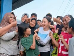 Naik Pancung hingga Santap Rajungan, Momen Hangat Li Claudia Bersama Warga Kampung Bagan