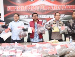 NEWS VIDEO: Polda Kepri Musnahkan Sabu, Ganja, Ekstasi dan Ribuan Cartridge Vape Etomidate dari 26 Kasus