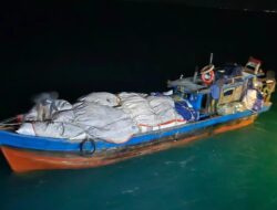 Bea Cukai Batam Amankan KM Cahaya Al Khair Diduga selundupkan Barang Elektronik hingga Kosmetik