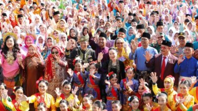 Semarakkan Hari Jadi Kepri, Pemko Batam Imbau Penggunaan Baju Kurung Melayu