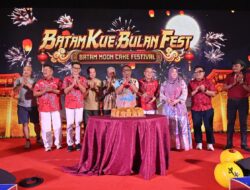 Batam Kue Bulan Fest 2026 Meriah, Wisman Singapura dan Malaysia Ikut Menikmati Perayaan Budaya