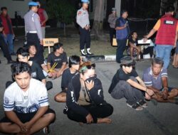 Operasi Sarang Narkoba di Bukit Senyum Batam, 33 Orang Diamankan, 24 Positif Narkoba