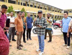 Amsakar Respons Keluhan Wali Murid Belajar 4 Sif, Penambahan Ruang Kelas SDN 013 Sekupang Jadi Prioritas