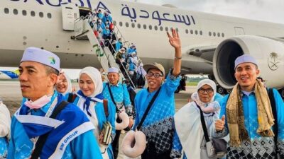 Jemaah Umrah Diminta Pilih Penerbangan Langsung ke Arab Saudi, Hindari Transit di Singapura dan Malaysia